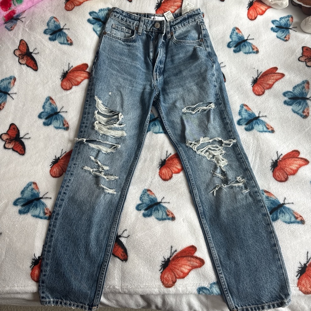 Light Blue Distressed Straight Jeans with Frayed Rips